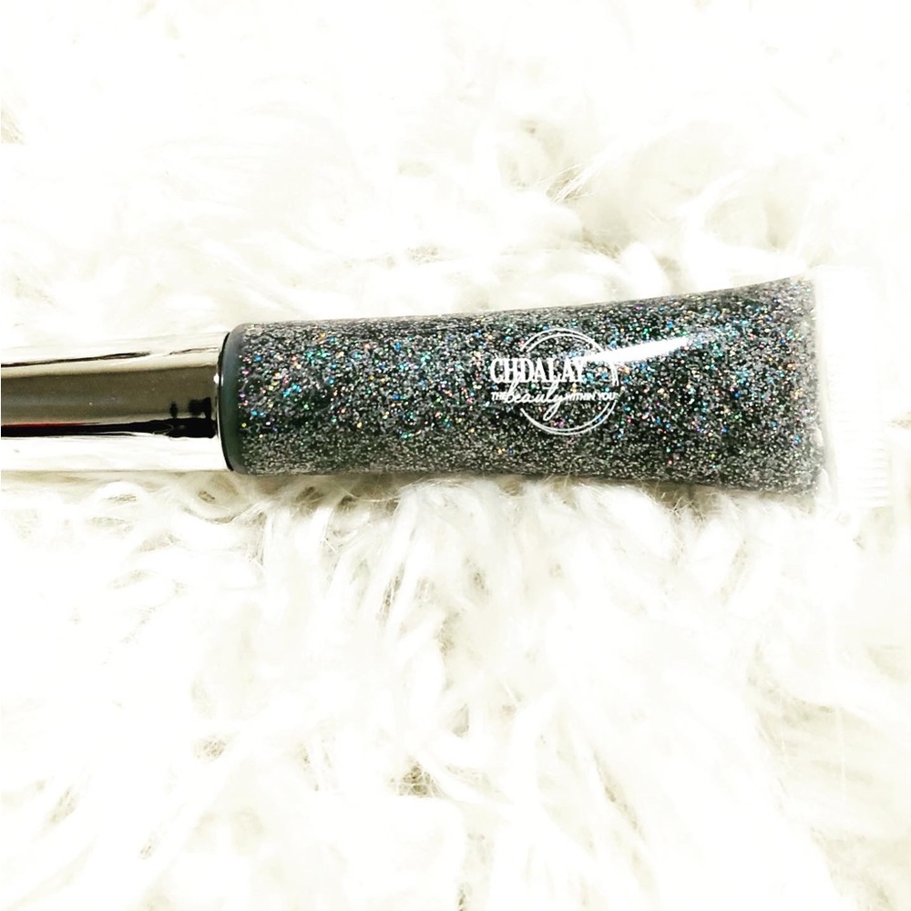 Chdalaybeauty sparkling lipgloss
